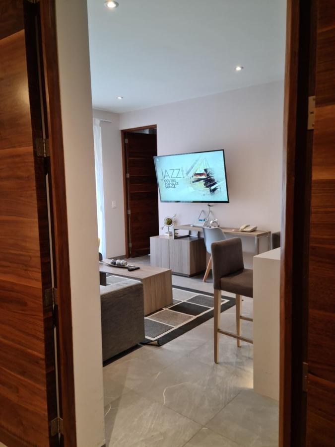 Discover Playa Del Carmen From The Gallery Condos Steps To The Beach Kültér fotó